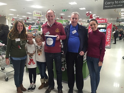 Local MP Thanks Shoppers For Generosity During Charity Bag-Pack