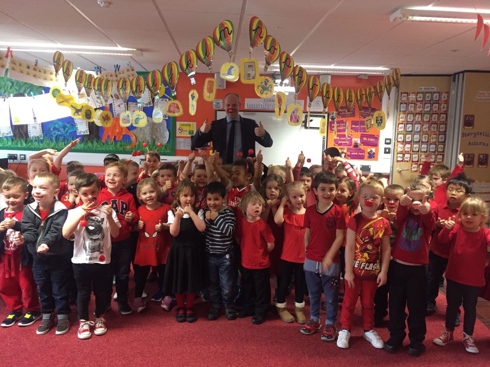 Local MP Joins Oakhurst School Students To Raise Funds For Comic Relief