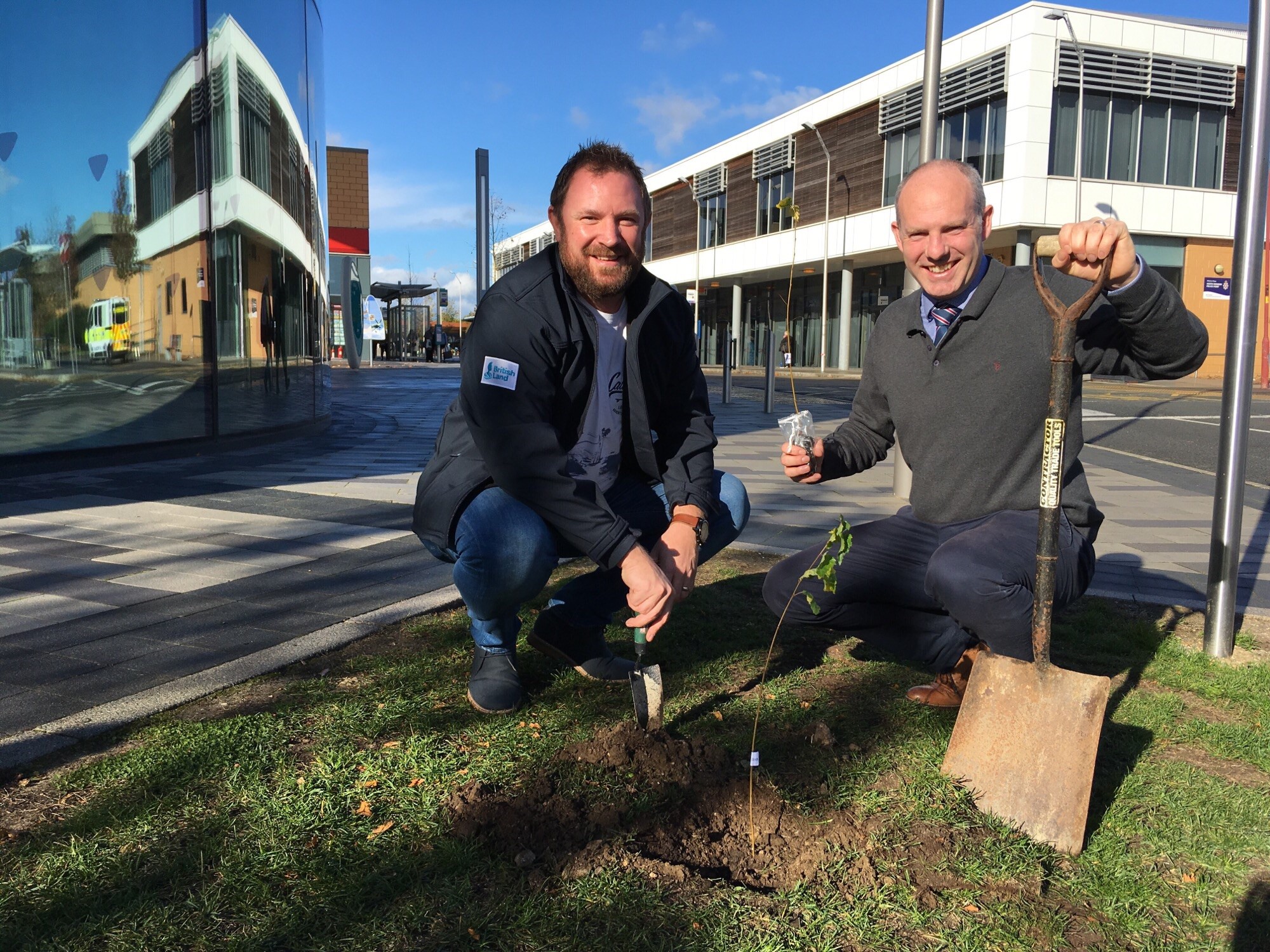 Justin Tomlinson MP Plants Trees As Part Of Queen’s Commonwealth Canopy