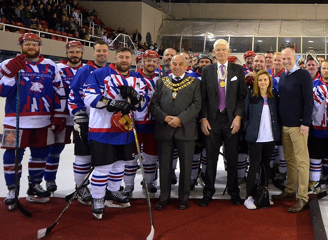 Local MP Celebrates 30th Anniversary Of Swindon Wildcats